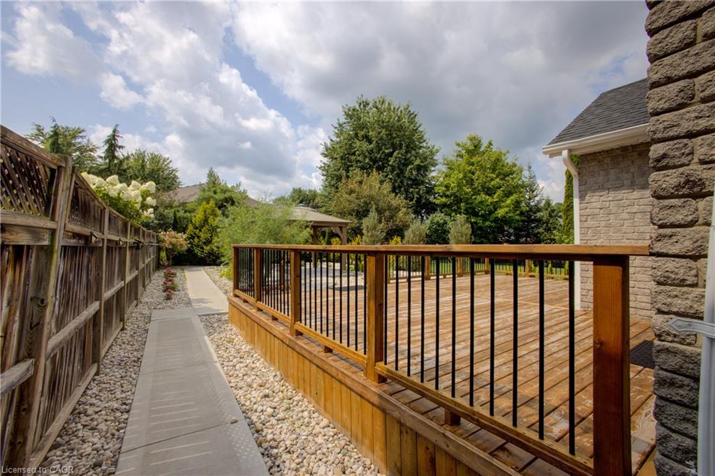 553 Waterton Drive Property Photo 35