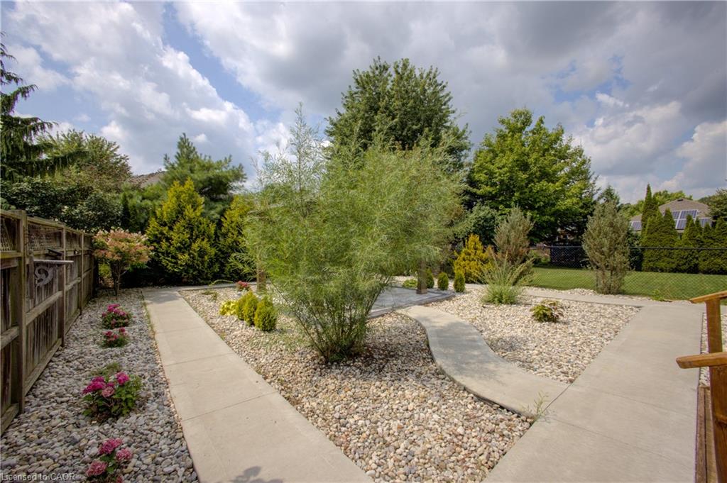 553 Waterton Drive Property Photo 36