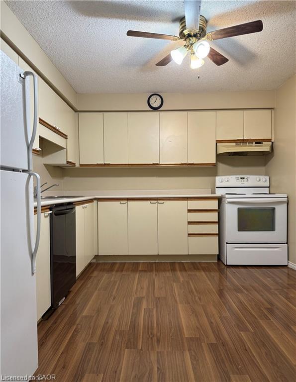 1606-55 Green Valley Drive Property Photo 6