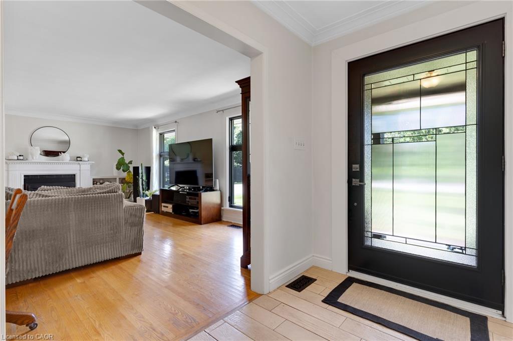 7 Shadywood Lane Property Photo 4