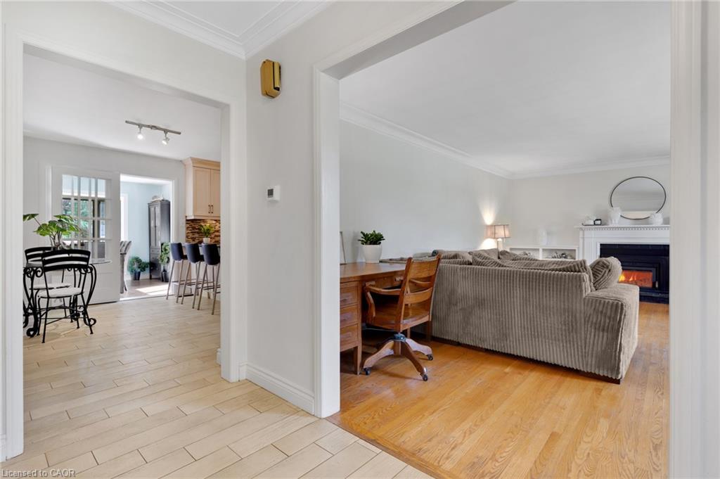 7 Shadywood Lane Property Photo 9