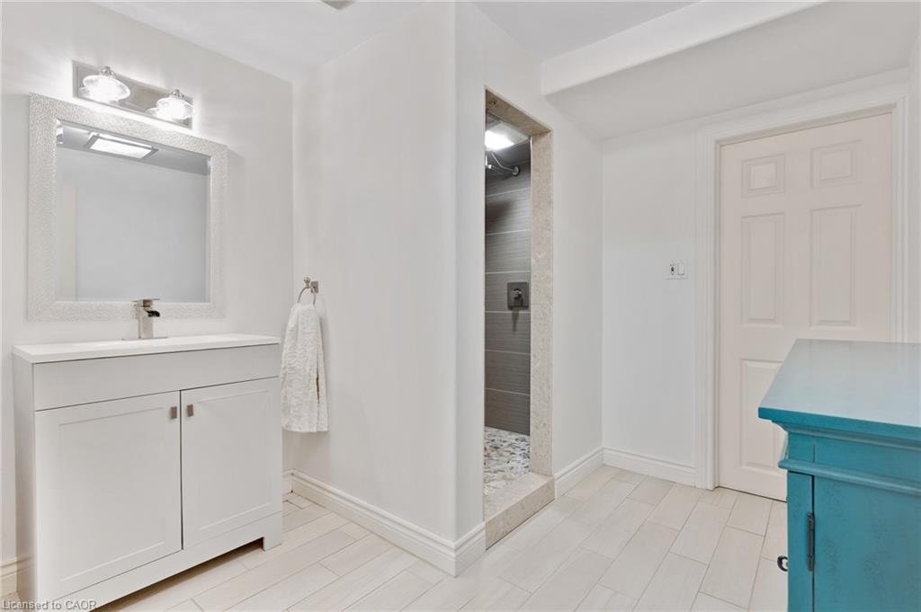 7 Shadywood Lane Property Photo 32