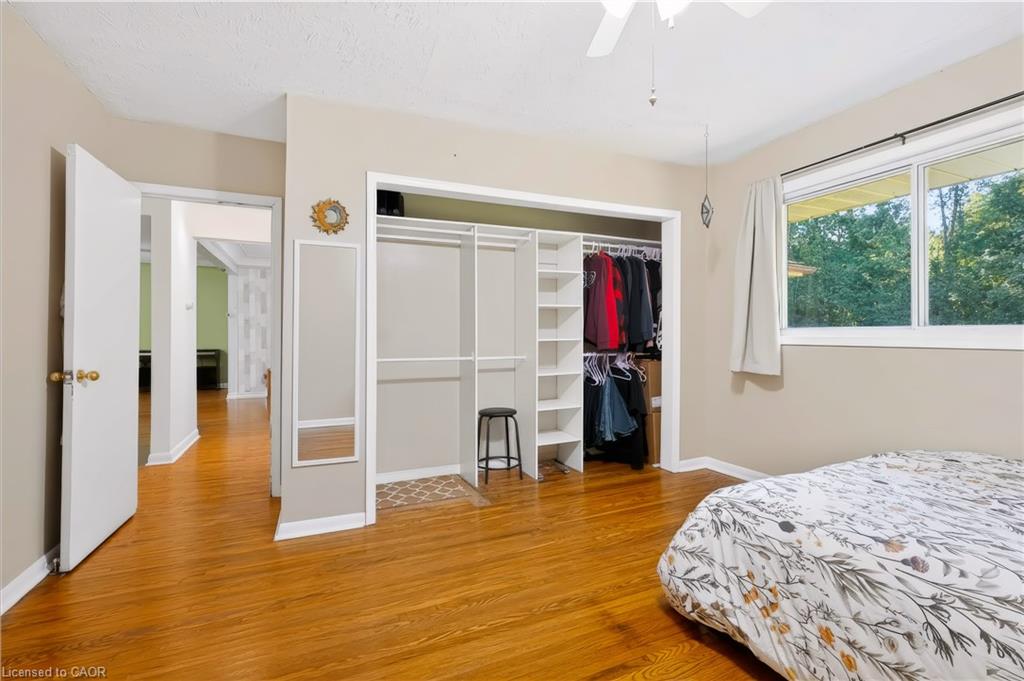 7448 Mcniven Road Property Photo 9
