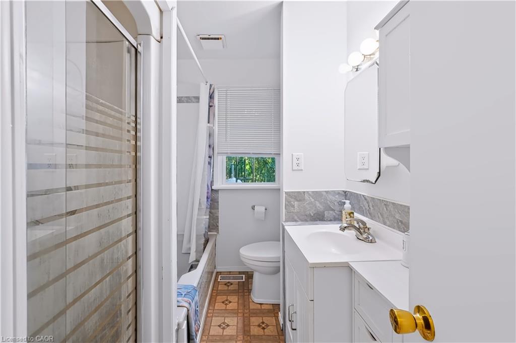 7448 Mcniven Road Property Photo 10