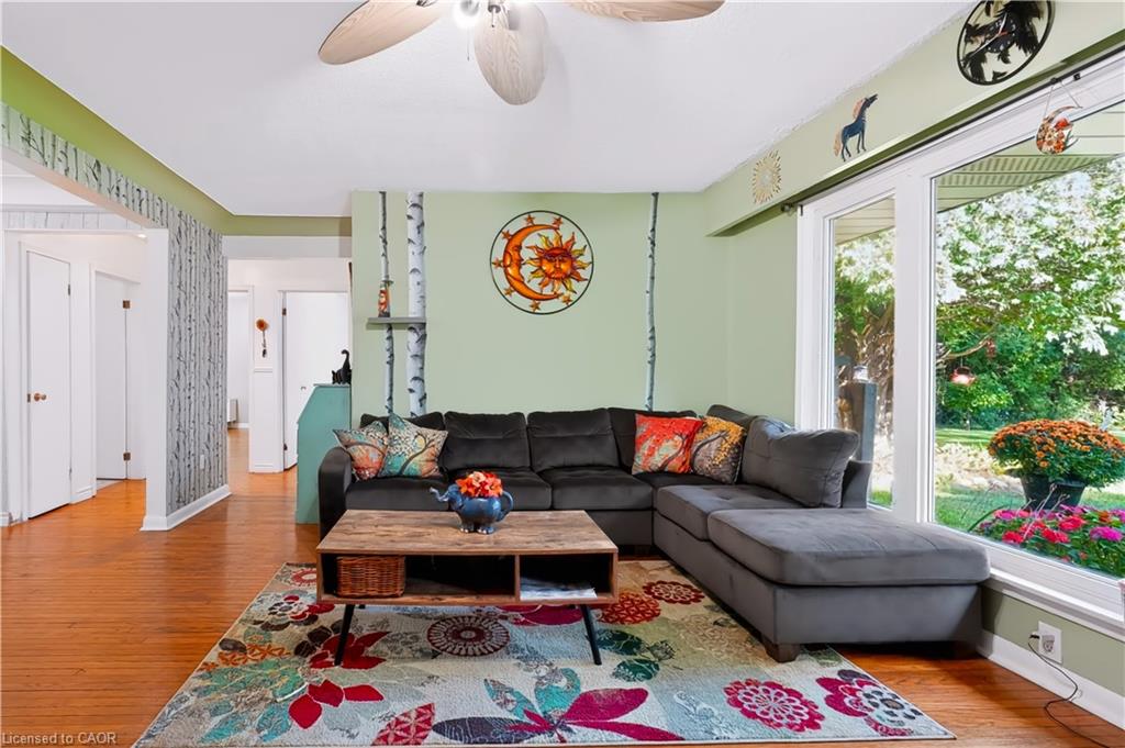 7448 Mcniven Road Property Photo 15