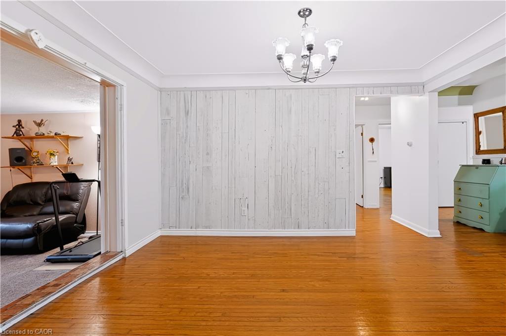 7448 Mcniven Road Property Photo 17