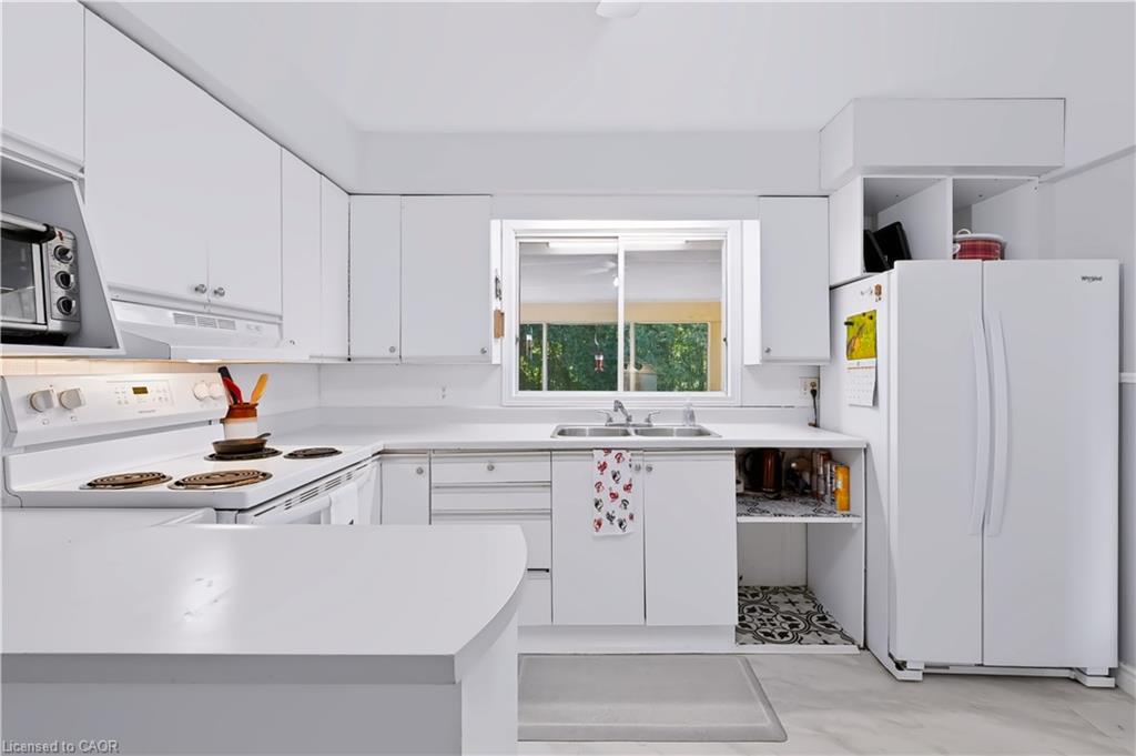 7448 Mcniven Road Property Photo 20