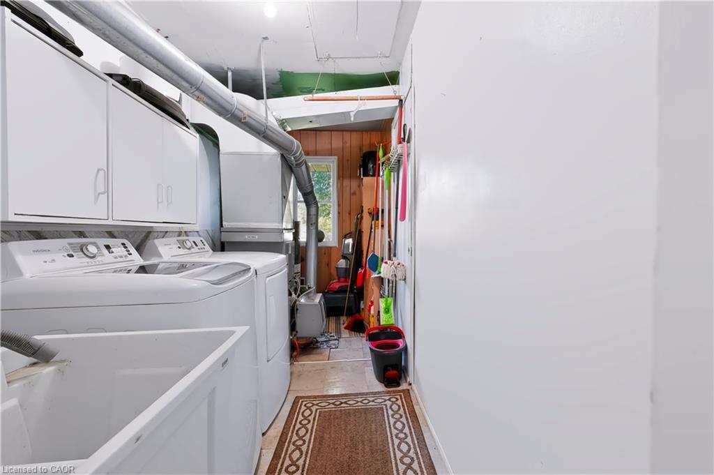 7448 Mcniven Road Property Photo 24