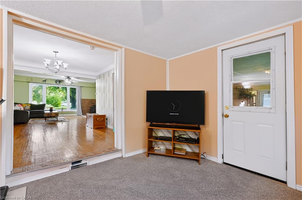 7448 Mcniven Road Property Photo 36