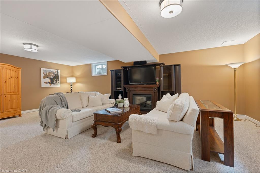 16 Pheasant Trail Property Photo 24