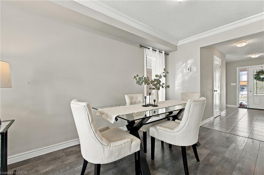 235 William Street Property Photo 4