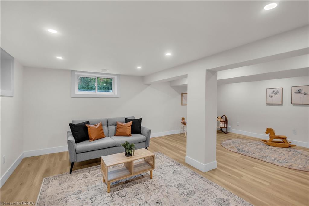 44 Tyrell Street Property Photo 27