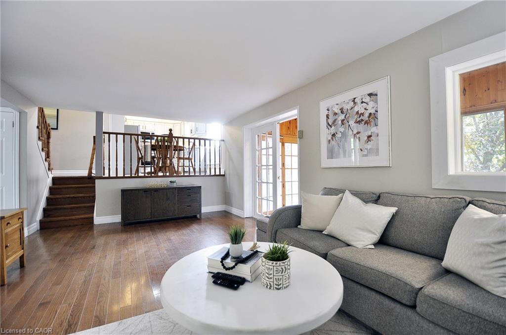 6 Cricket Hollow Property Photo 8
