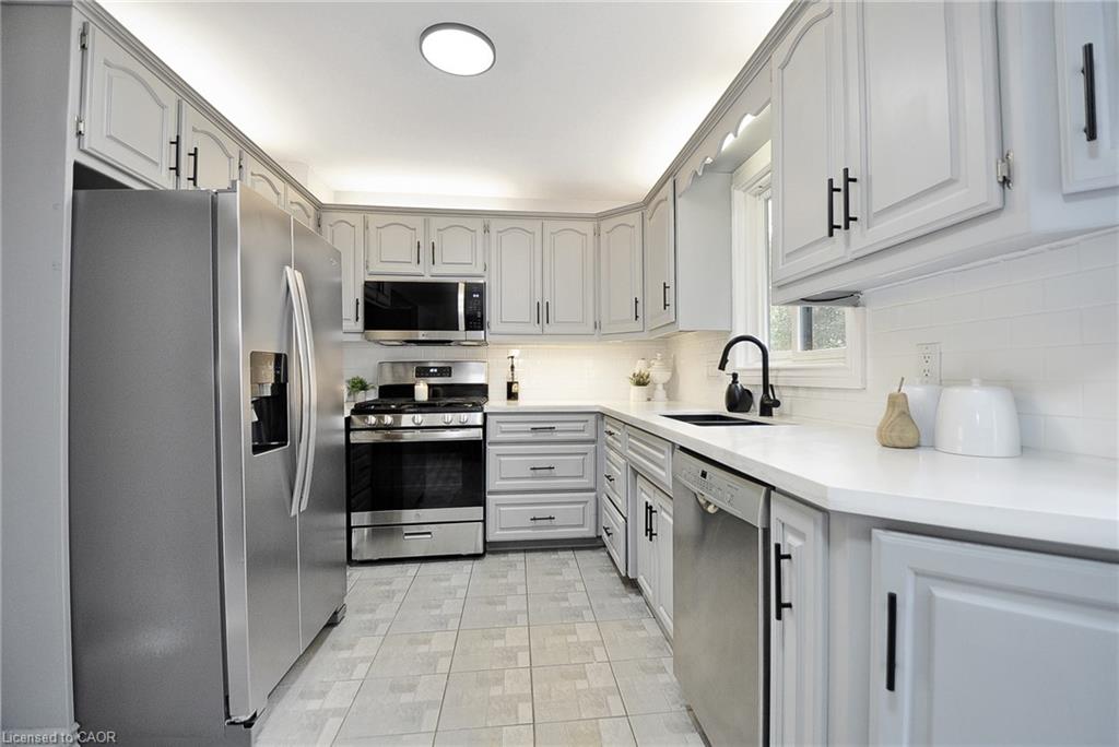 6 Cricket Hollow Property Photo 13