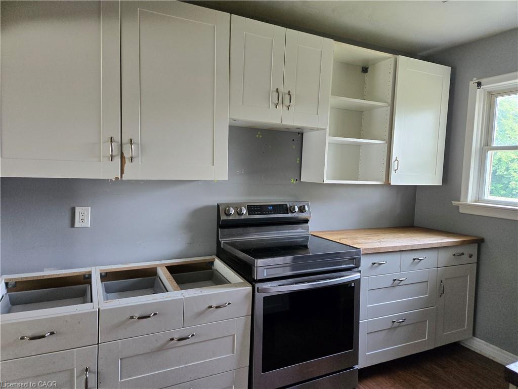 16 Broderick Avenue Property Photo 13