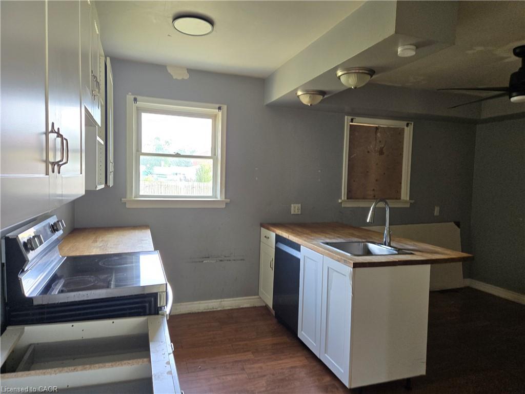 16 Broderick Avenue Property Photo 22