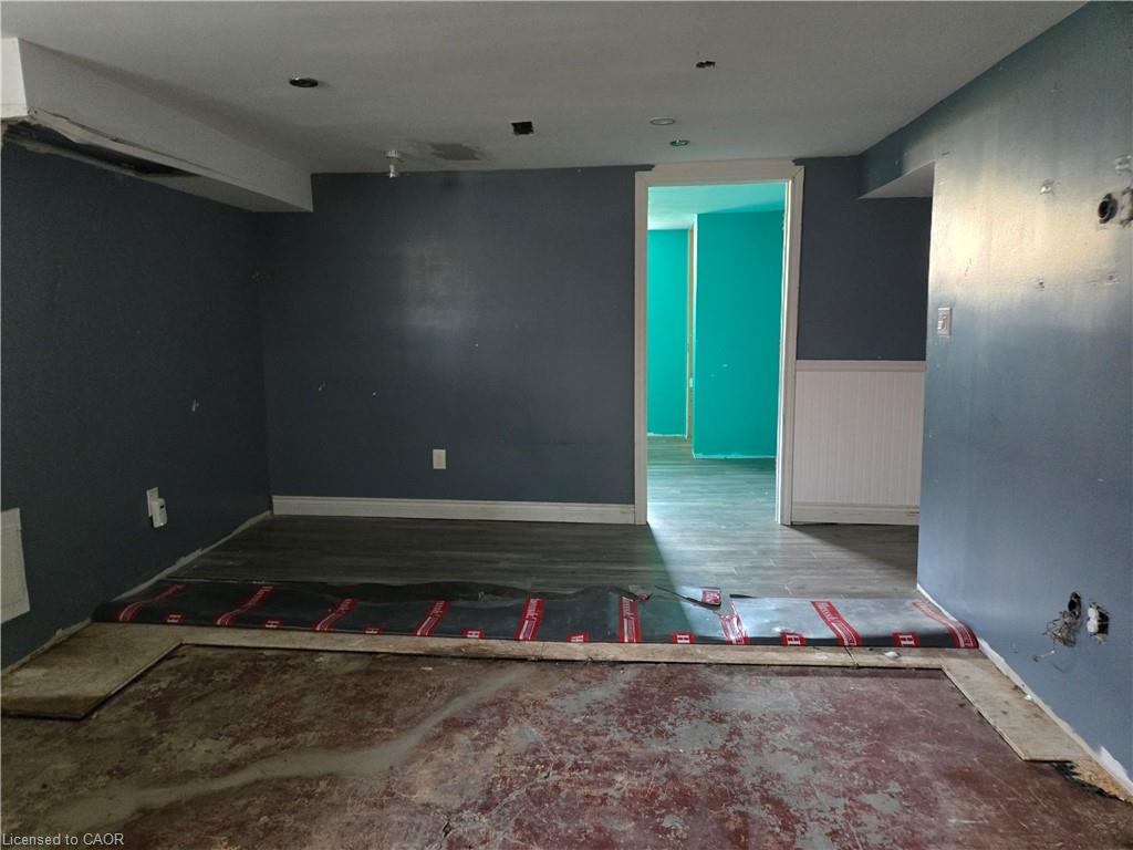 16 Broderick Avenue Property Photo 27