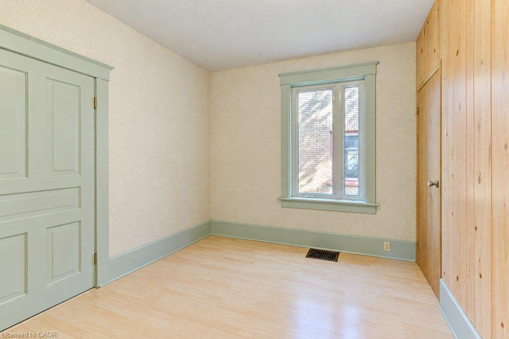 4 James Street Property Photo 13