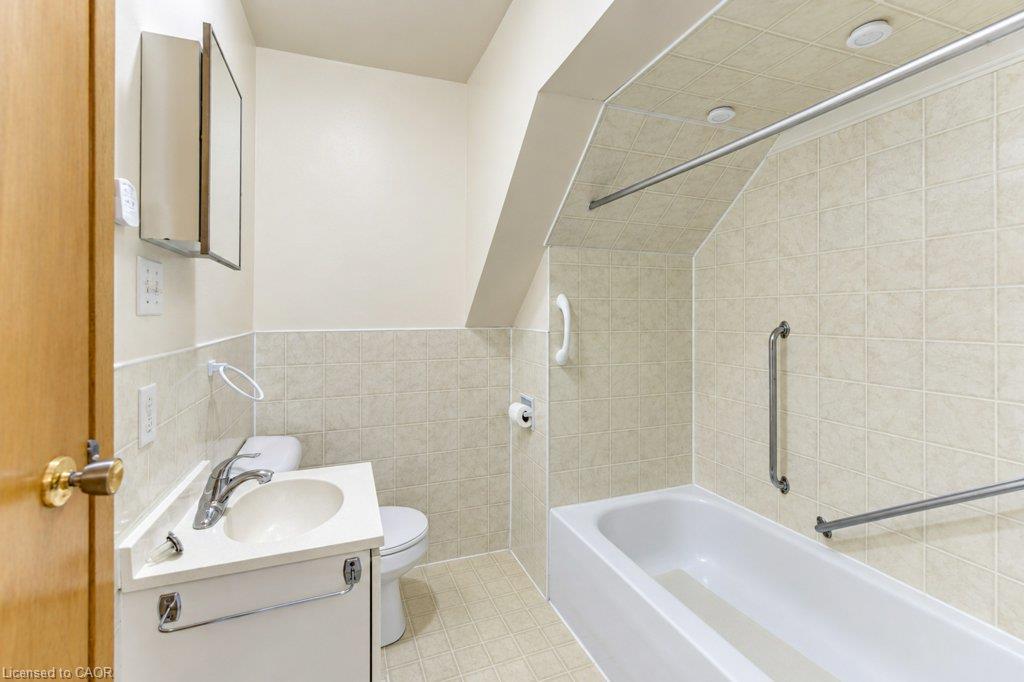4 James Street Property Photo 24