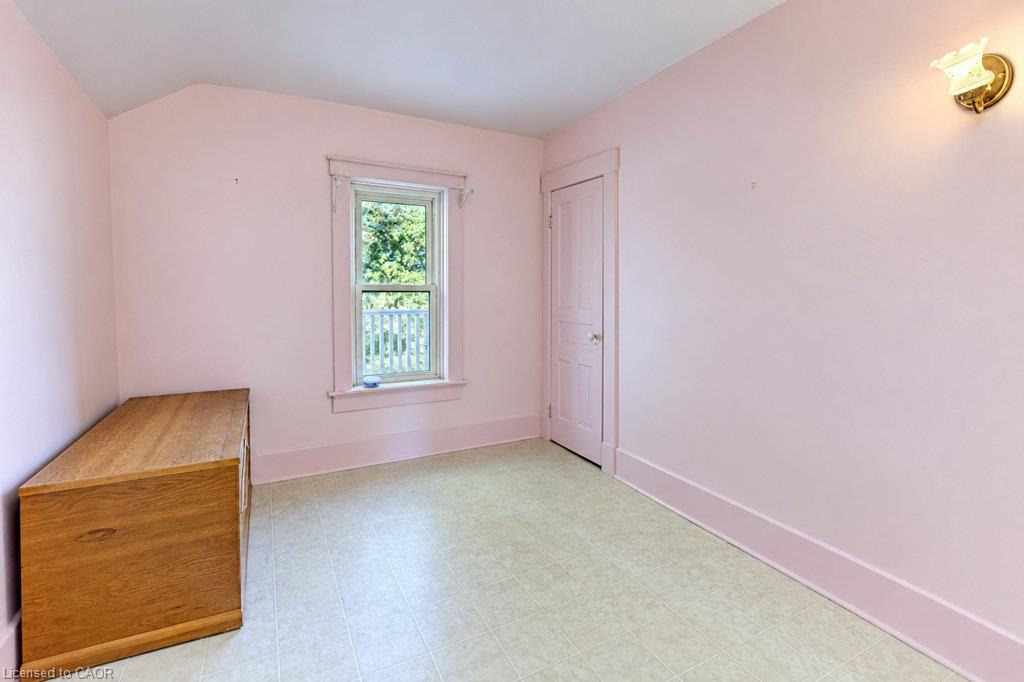 4 James Street Property Photo 26