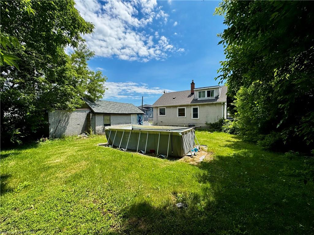 89 Lincoln Avenue Property Photo 14