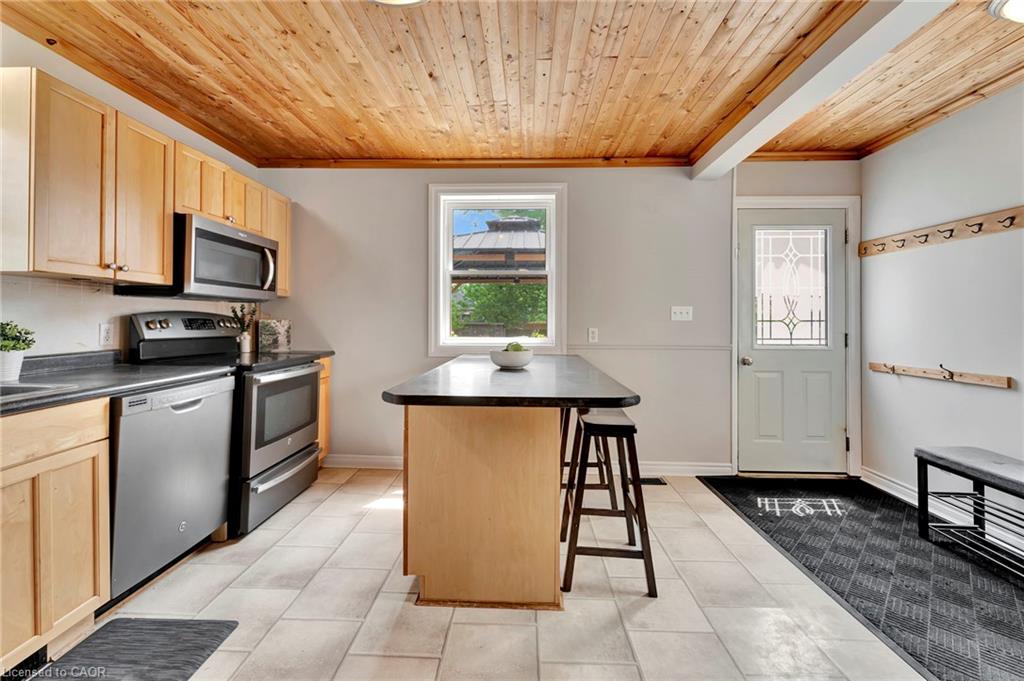 123 Blandford Street Property Photo 11