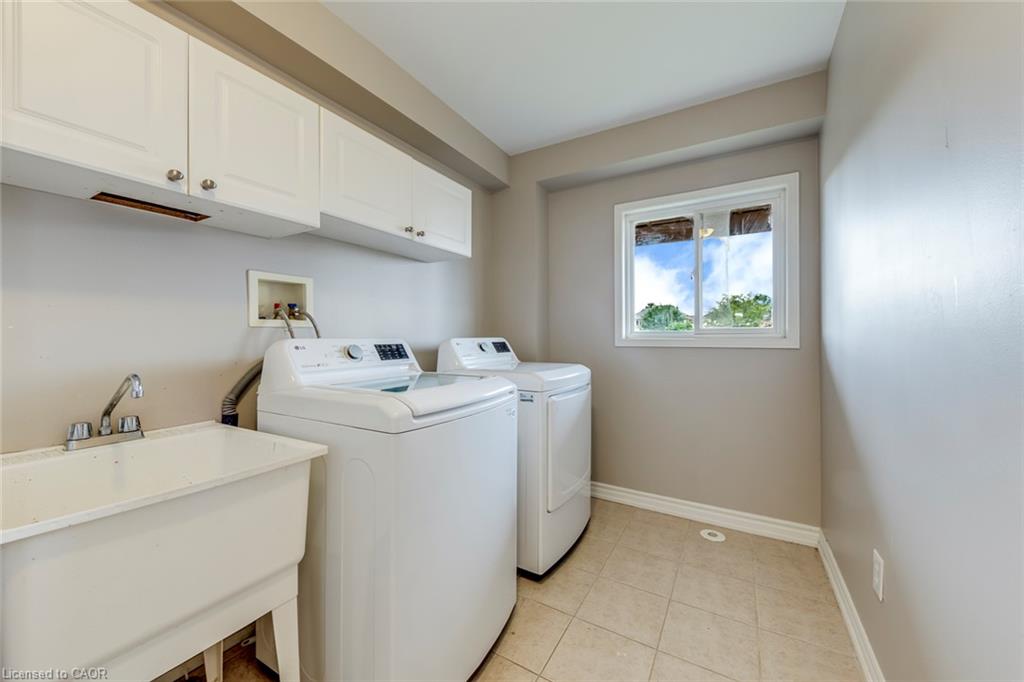 2418 Adamvale Crescent Property Photo 40