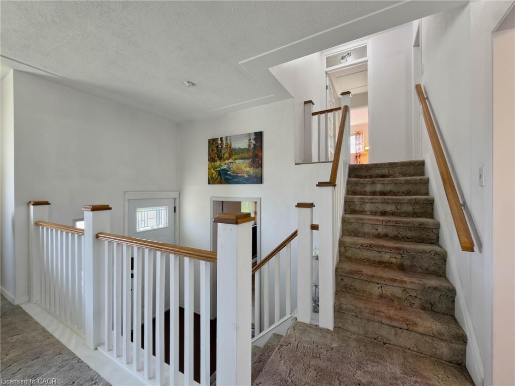 216 Fairview Avenue Property Photo 20