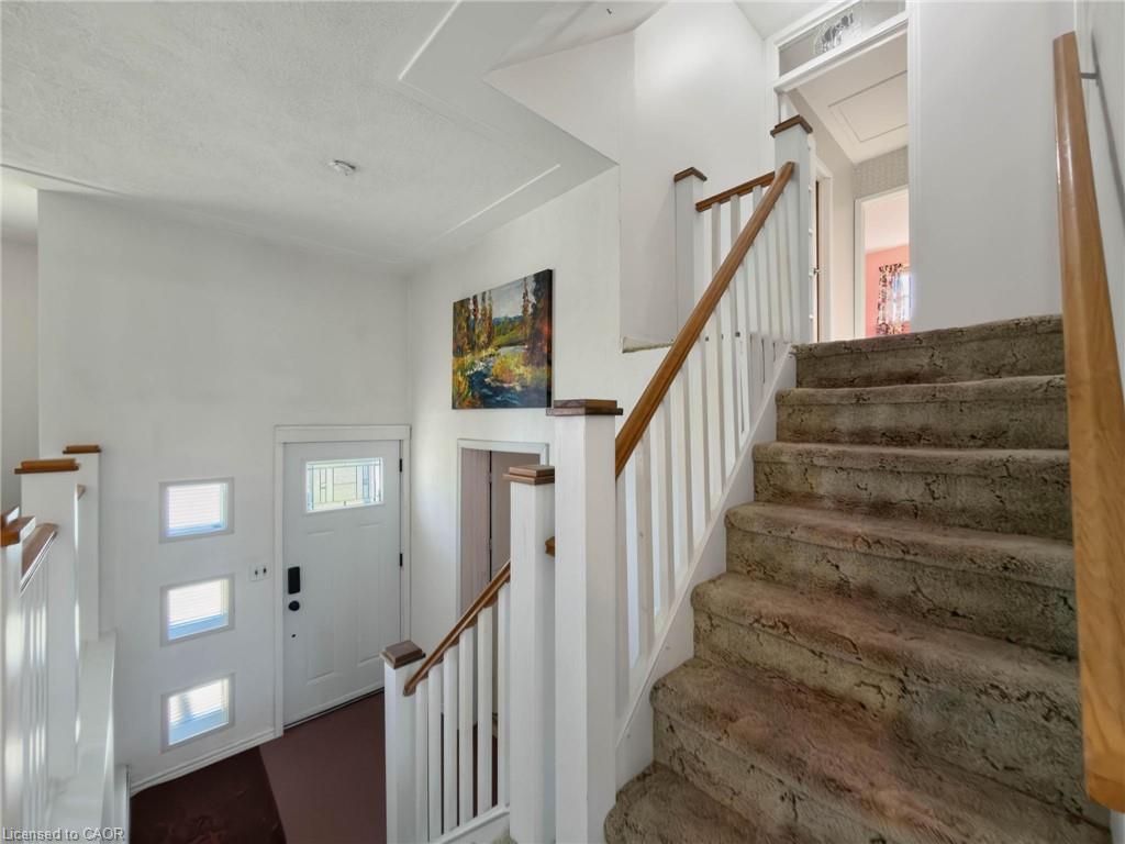 216 Fairview Avenue Property Photo 30