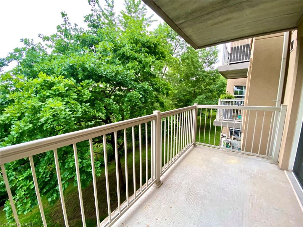 209-1450 Bishops Gate Property Photo 21