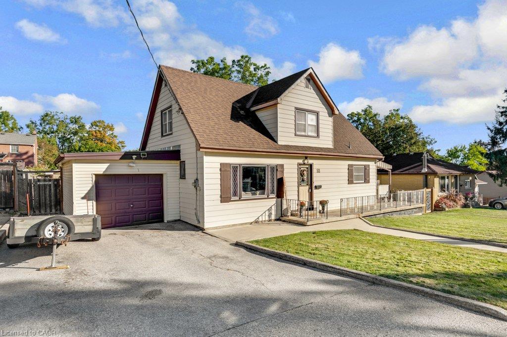 52 Third Avenue Property Photo 2