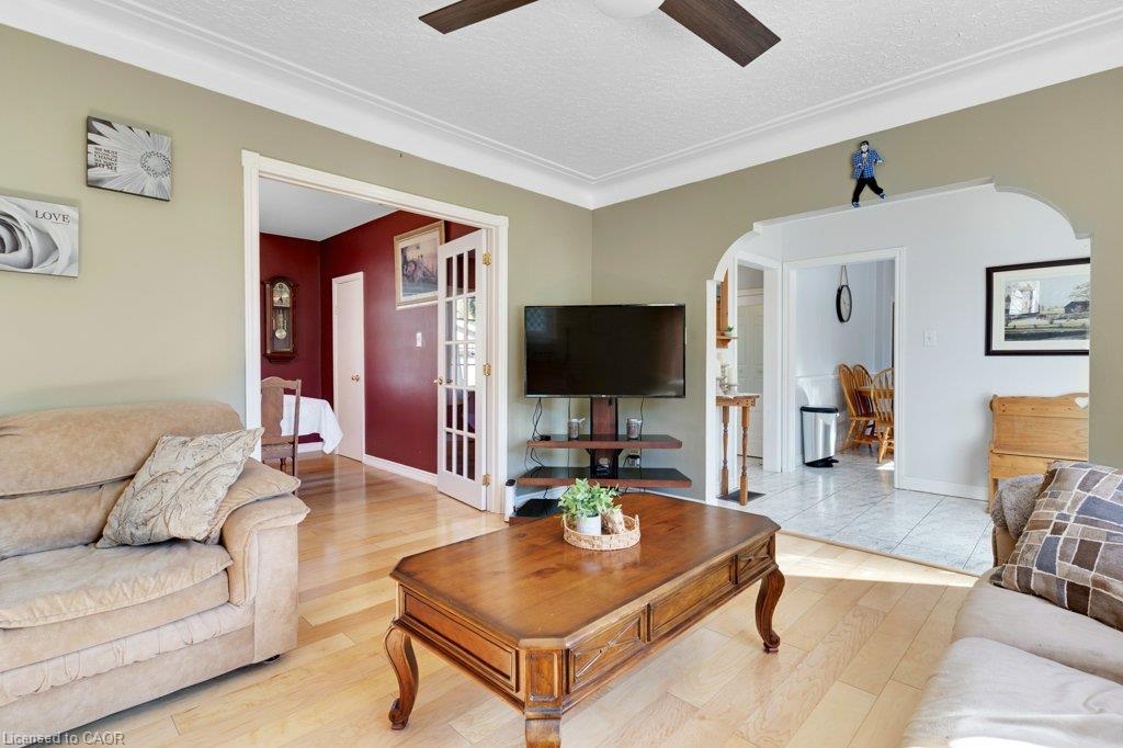 52 Third Avenue Property Photo 15