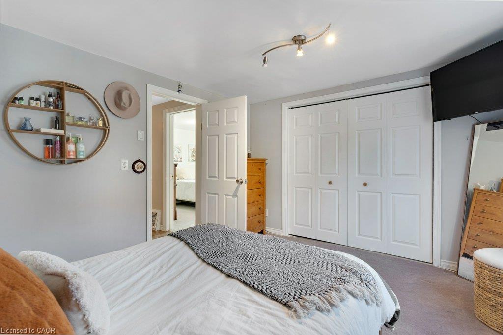 52 Third Avenue Property Photo 29