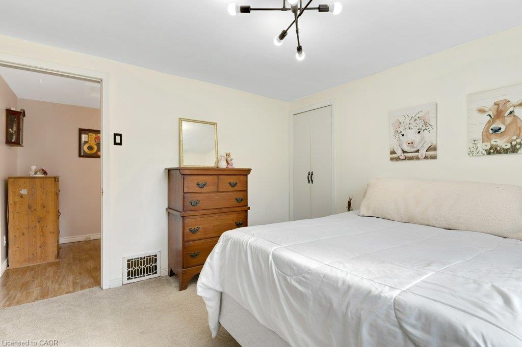 52 Third Avenue Property Photo 31