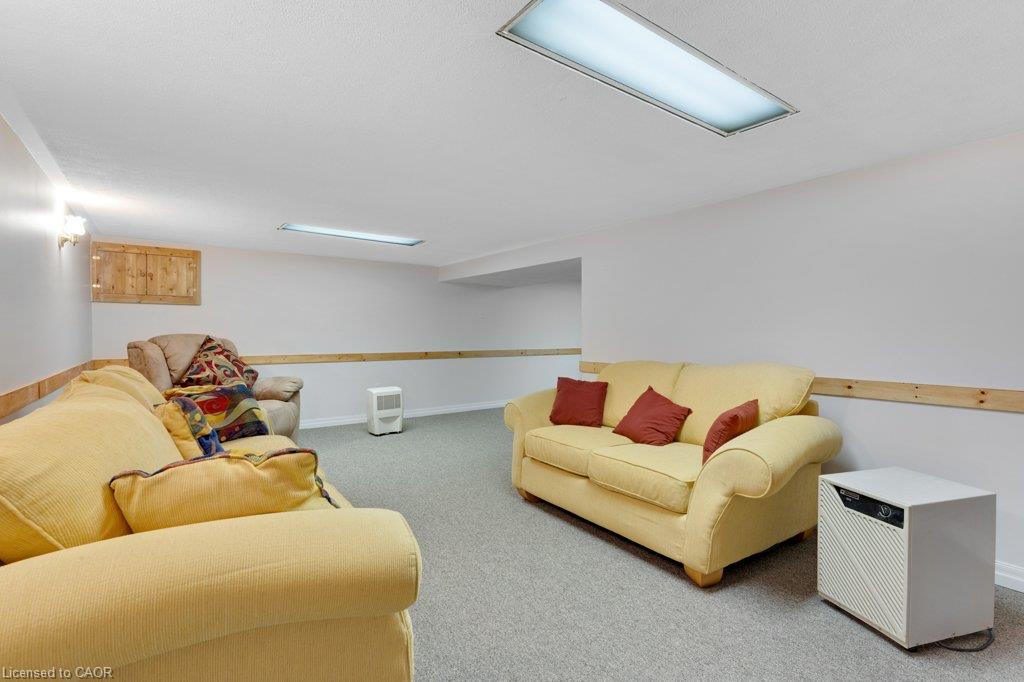 52 Third Avenue Property Photo 38