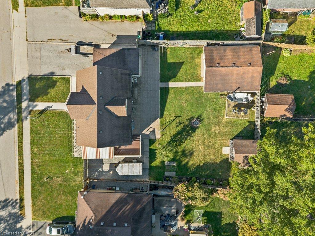 52 Third Avenue Property Photo 44