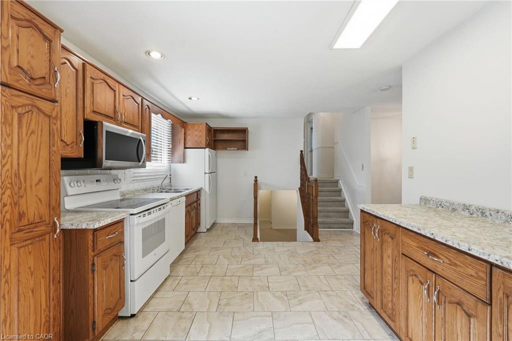 2 Marston Street Property Photo 15