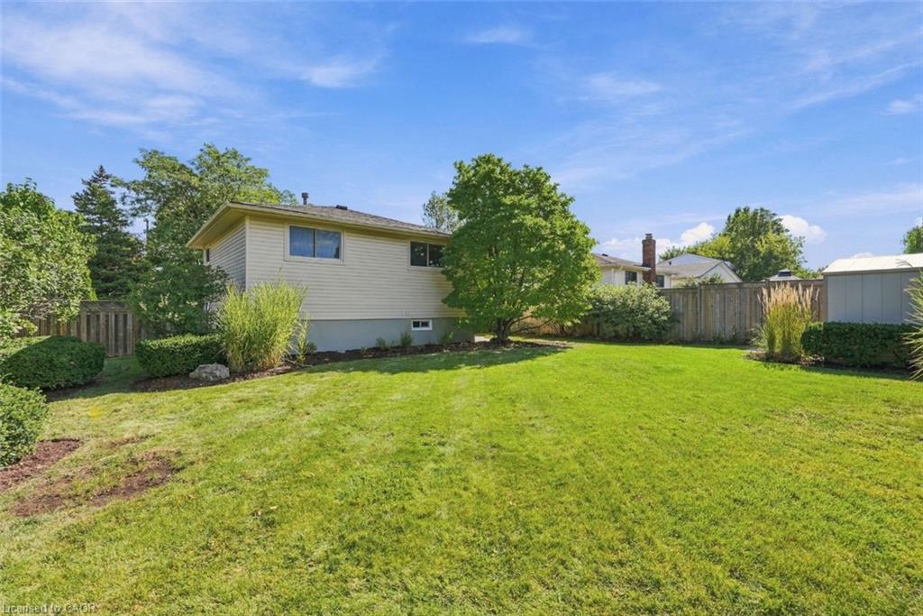 2 Marston Street Property Photo 43