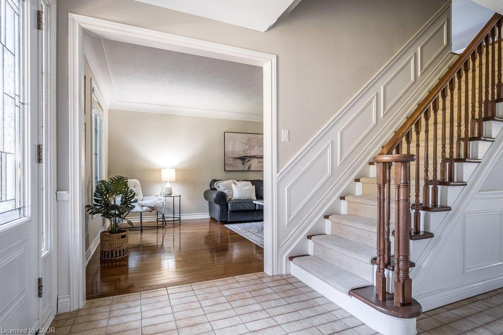 6 Cottonwood Court Property Photo 2