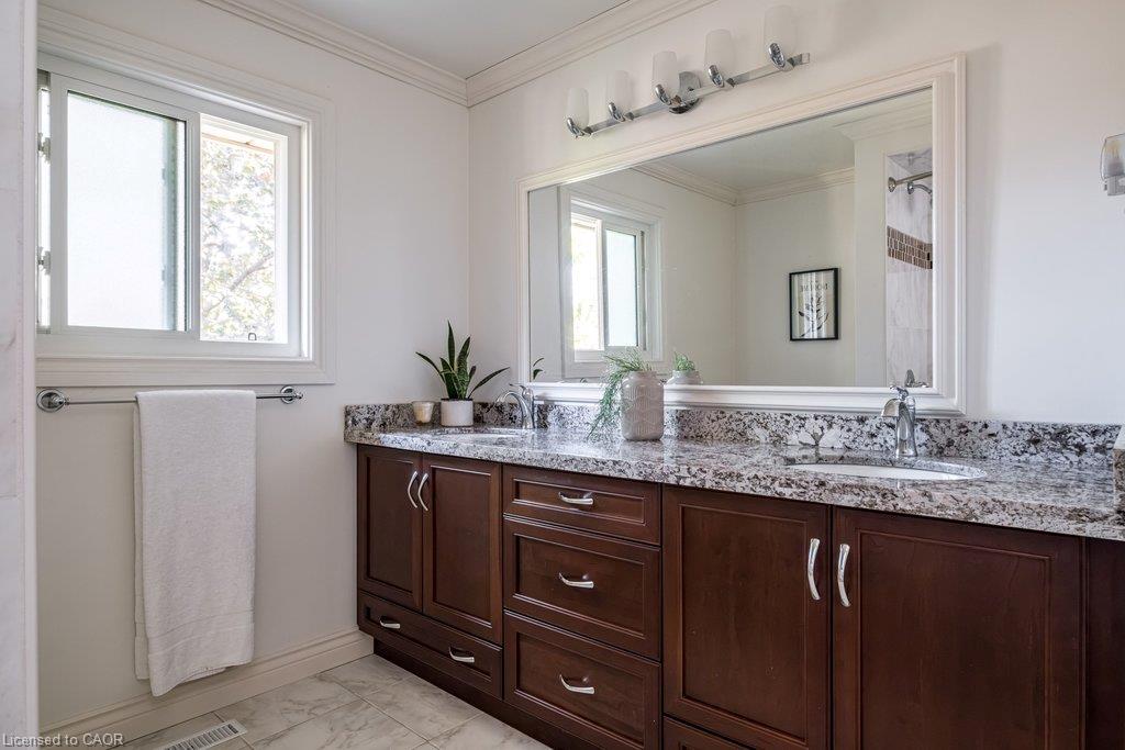 6 Cottonwood Court Property Photo 21
