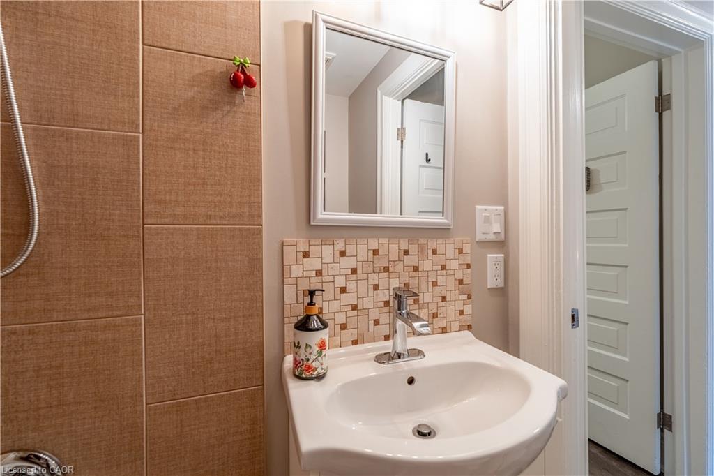 691 Wilson Street Property Photo 26