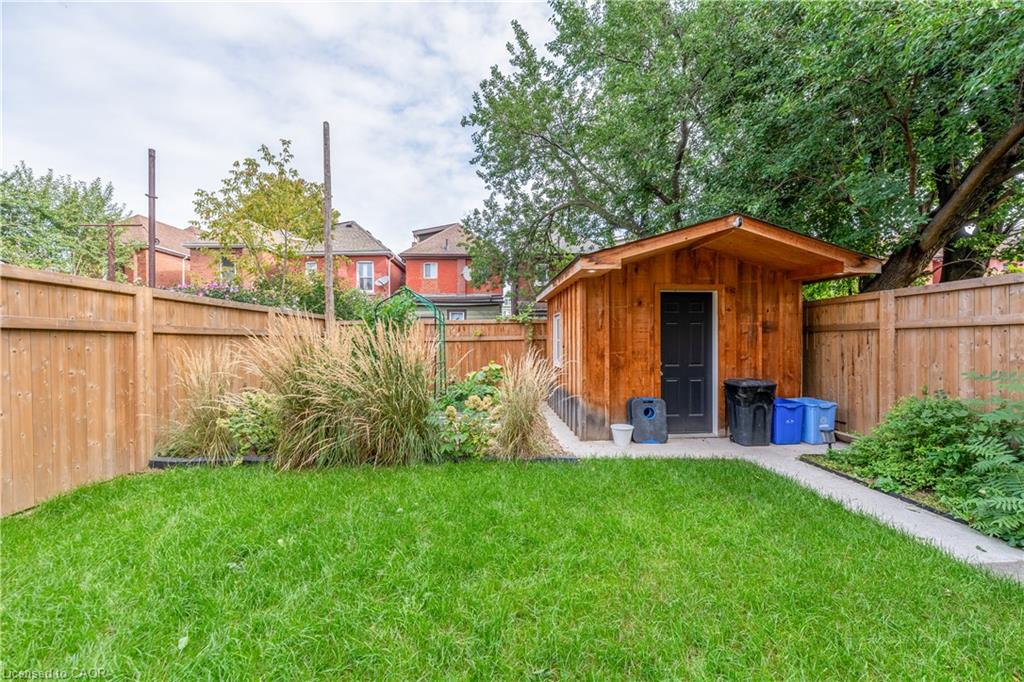 691 Wilson Street Property Photo 30