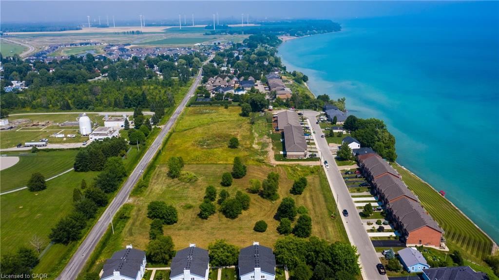 38 New Lakeshore Road Property Photo 5