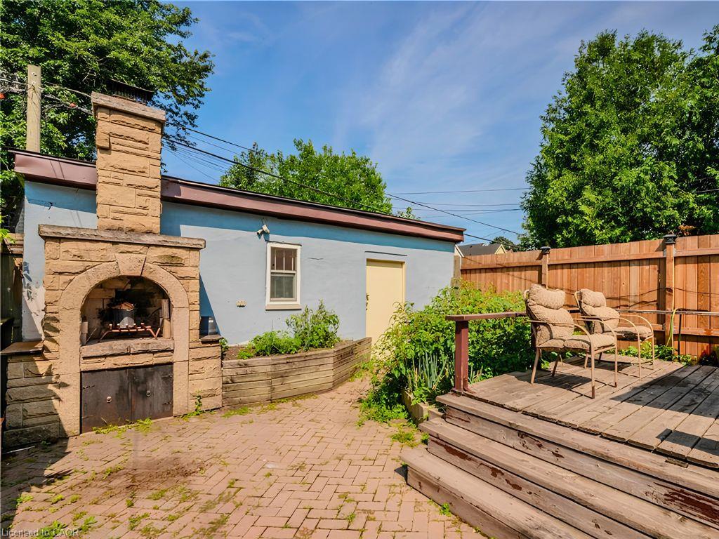 31 Kinrade Avenue Property Photo 3