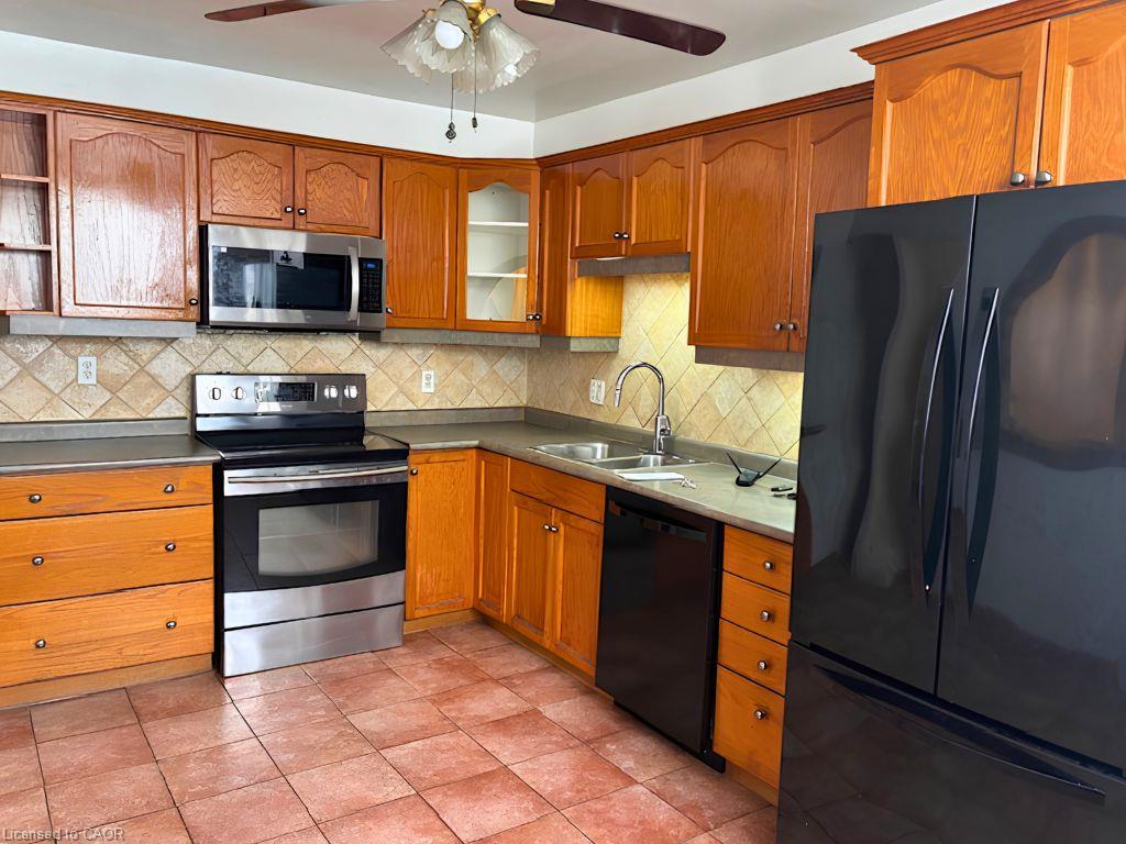 31 Kinrade Avenue Property Photo 4