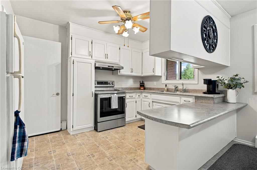 39 Wren Crescent Property Photo 12