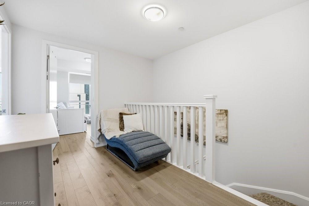 D211-5220 Dundas Street Property Photo 14