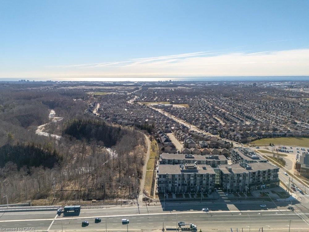 D211-5220 Dundas Street Property Photo 37