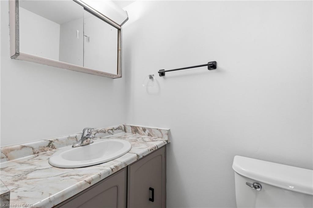 203-1415 Ghent Avenue Property Photo 8