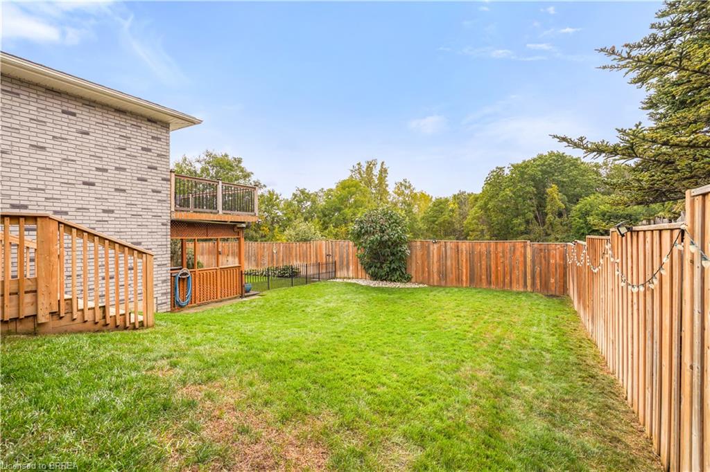 26 Macpherson Drive Property Photo 32